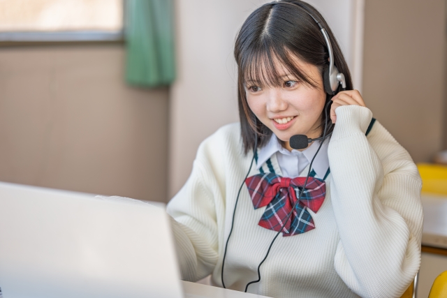 ZOOMを活用したオンライン塾の学習：自宅が学習拠点になるメリット